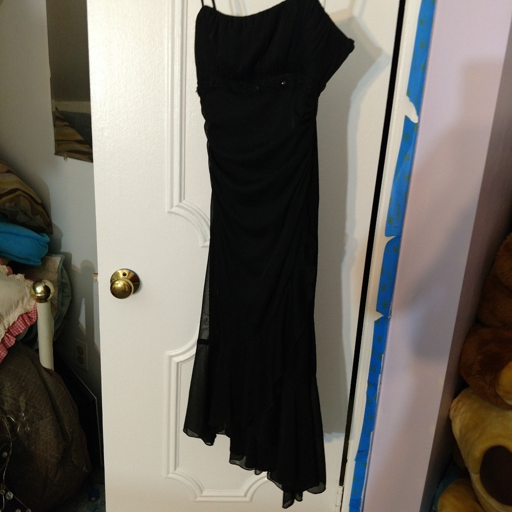 Black Windsor dress